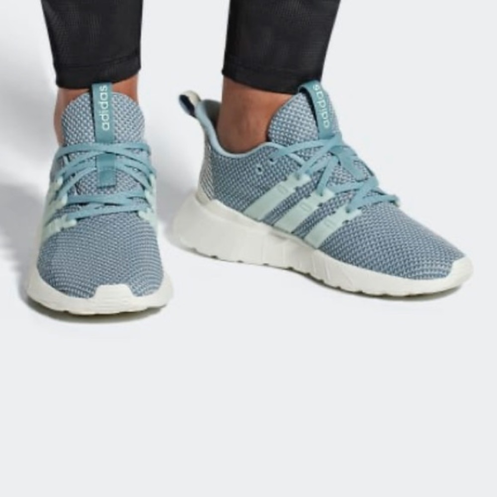 Adidas Questar Flow Sneakers - Picture 5 of 7